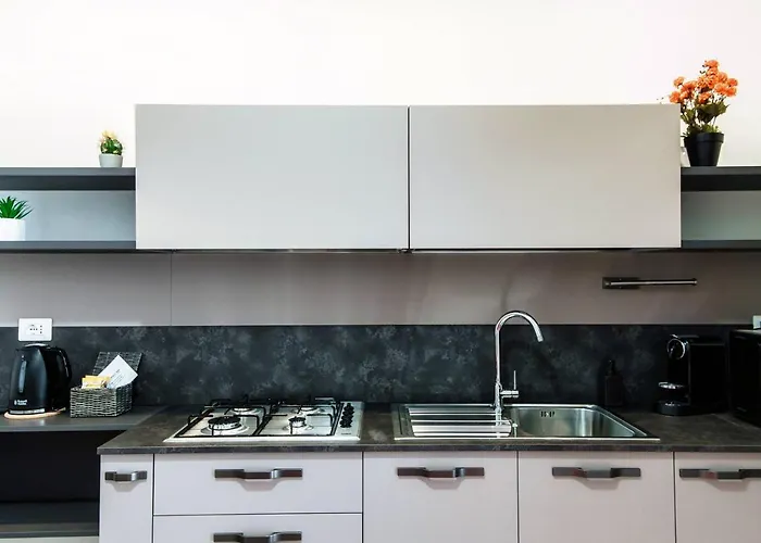 Lianora Apartment By Quokka 360 - Comfortable And Modern Flat In The Centre Of Como